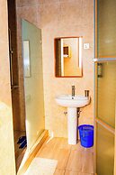 Net Luna Villa Hotel and Tours