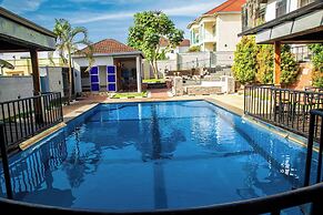 Net Luna Villa Hotel and Tours