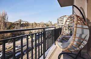 Kova Residence, Acropolis by Aura Homes