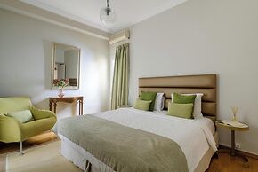 The Classic Residence Acropolis by Aura Homes