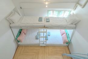 The Greens Bangkok Old Town