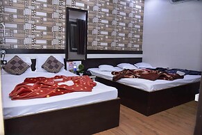 Hotel Qadri 400 Mtrs from Dargah