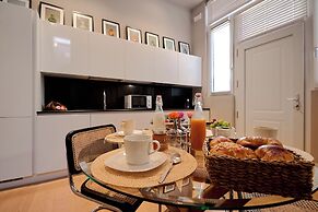 Milan Style-Hosted by Sweetstay