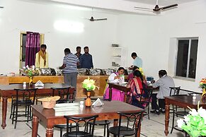 Malra Heritage Camp Sam