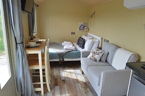 Middlehead Huts at Cropton Forest