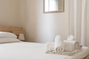 Cozy Apartment Next to Alimos Beach