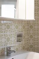 Cozy Apartment Next to Alimos Beach