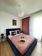 Lumina 3-room apart on Drewnowska