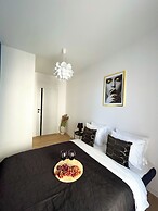 Lumina 3-room apart on Drewnowska