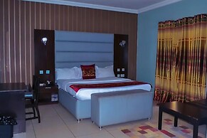 Prenox Hotel and Suites
