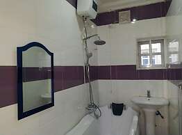 Lawsons Residence and Suites