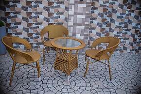 Lawsons Residence and Suites