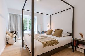 Modern 3-bedroom Apartment Family-friendly Touches