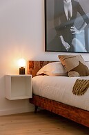 Modern 3-bedroom Apartment Family-friendly Touches