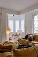 Modern 3-bedroom Apartment Family-friendly Touches