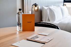 w Comfy Loft w Perfect Deco in Santa Barbara