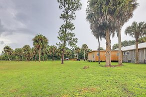Pet-friendly Cabin on 50 Acres in Palm City!