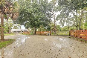 Pet-friendly Cabin on 50 Acres in Palm City!