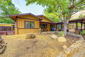 Idyllic Home in Kernville w/ Private Beach Access