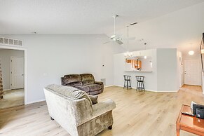 6 Mi to Downtown: Bright Palm Coast Getaway!