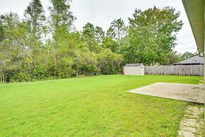 6 Mi to Downtown: Bright Palm Coast Getaway!