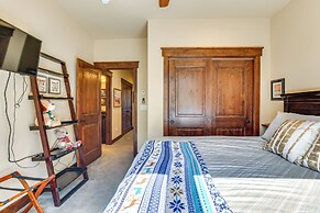 Ski Shuttle & Community Perks: Keystone Townhome