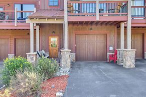 Ski Shuttle & Community Perks: Keystone Townhome