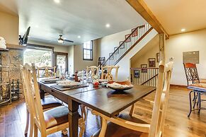 Ski Shuttle & Community Perks: Keystone Townhome