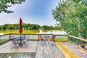 Lakefront Home w/ Patio in Havana!