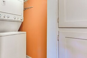 Lakefront Home w/ Patio in Havana!