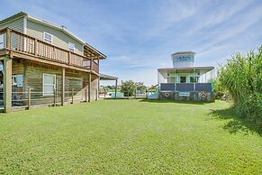 'Da Boat House' w/ World-class Bayou Fishing!