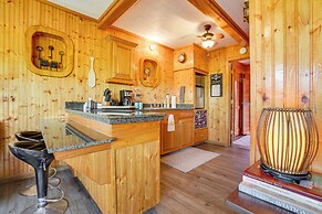 'Da Boat House' w/ World-class Bayou Fishing!