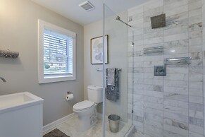 Pet-friendly Decatur Home ~ 8 Mi to Downtown Atl!