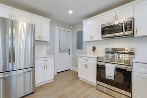 Pet-friendly Decatur Home ~ 8 Mi to Downtown Atl!