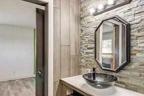 Game Room & Private Dock: Minnesota Lake Escape