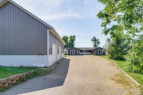 Game Room & Private Dock: Minnesota Lake Escape