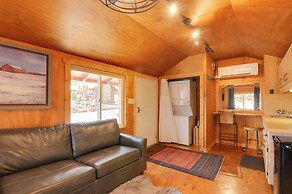 Pet-friendly Apple Valley Getaway w/ Fire Pit!