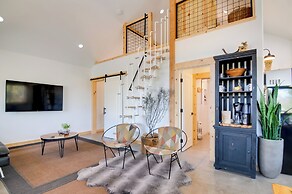 Premium Apple Valley Cabin w/ Zion Natl Park View