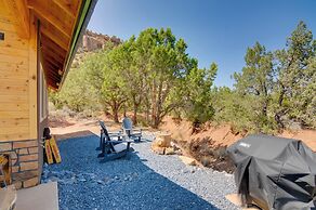 Premium Apple Valley Cabin w/ Zion Natl Park View
