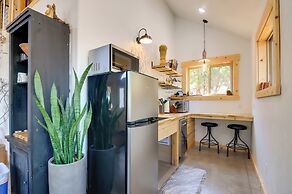 Premium Apple Valley Cabin w/ Zion Natl Park View