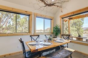 Premium Apple Valley Cabin w/ Zion Natl Park View