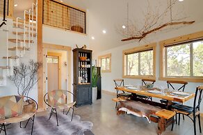 Premium Apple Valley Cabin w/ Zion Natl Park View