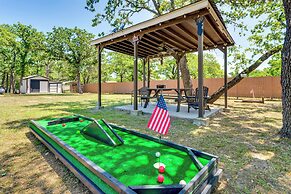 Somerville Lake House - Walk to Water!