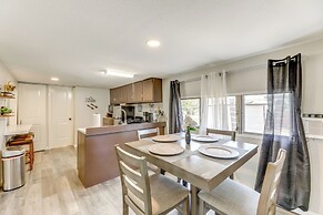 Somerville Lake House - Walk to Water!