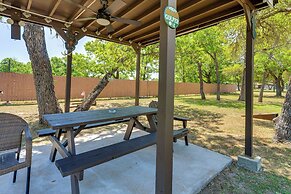 Somerville Lake House - Walk to Water!