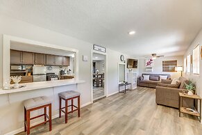 Somerville Lake House - Walk to Water!