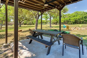 Somerville Lake House - Walk to Water!