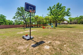Somerville Lake House - Walk to Water!
