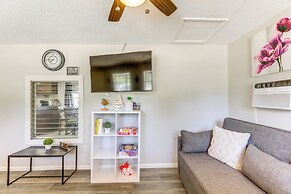 Somerville Lake House - Walk to Water!