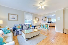 Walk to Lake Michigan: Pet-friendly Charlevoix Gem